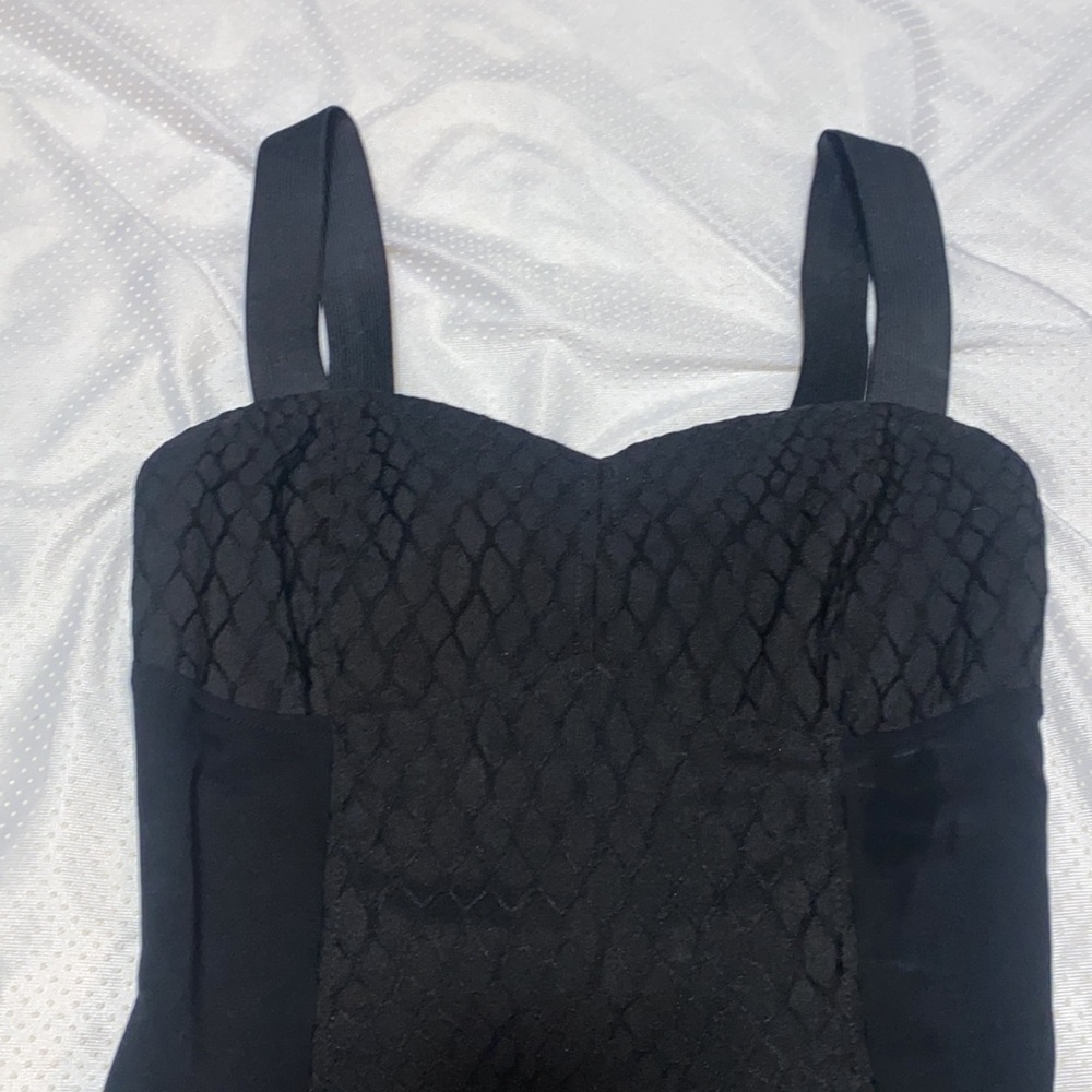 Little black dress - Picture 4 of 9
